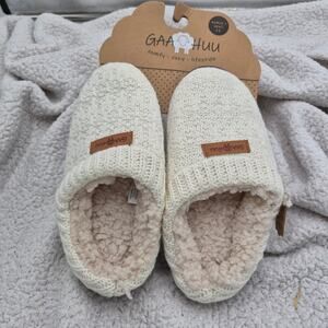 NEW GaaHuu Women’s textured knit clog slip on slippers Small  5-6